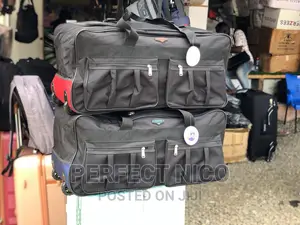 Omaya Trolley Travel Bag 23kg Size