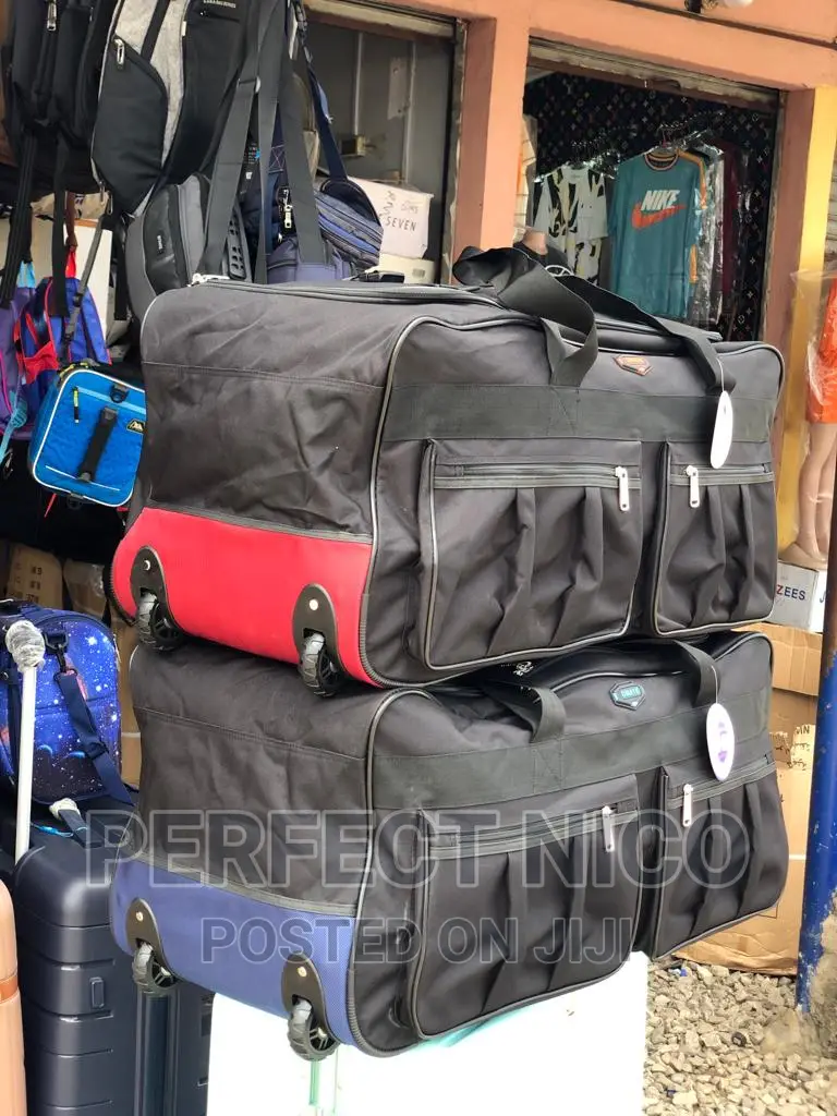 Omaya Trolley Travel Bag 23kg Size