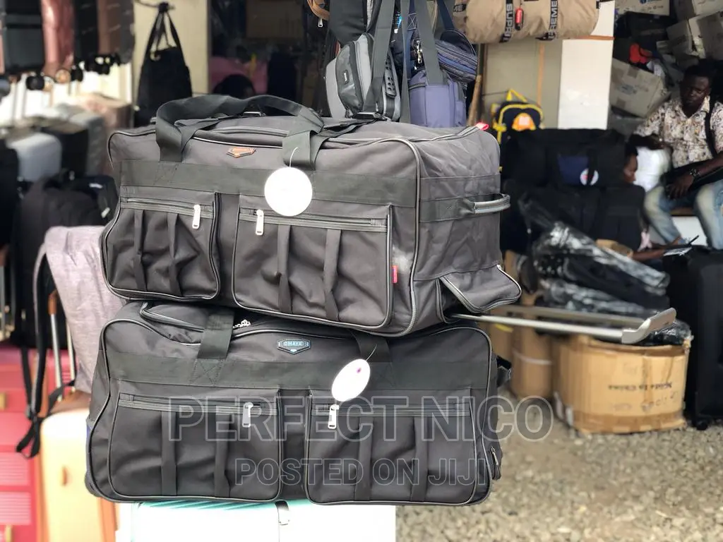 Omaya Trolley Travel Bag 23kg Size