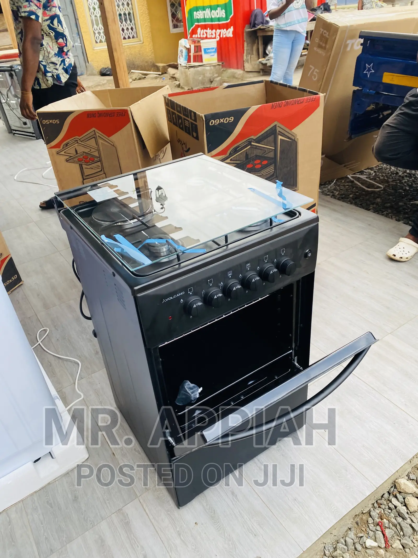 Long Lasting Volcano 50x50 3 Gas + 1 Electric Burner,Black.