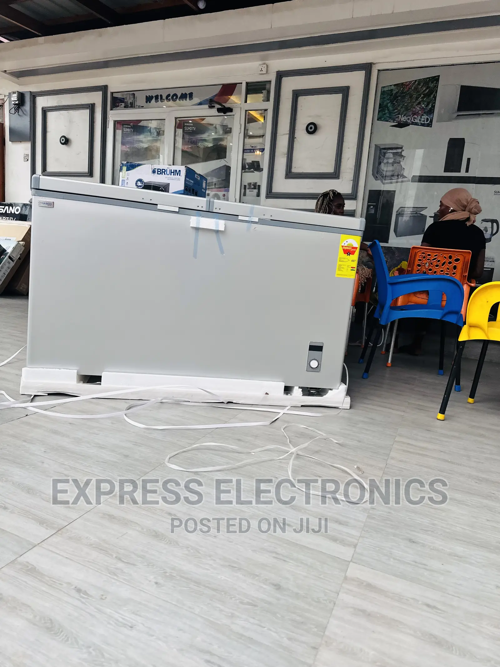 Fabulous Job Chest Nasco Nas-500fl-Dd, 425L Freezer