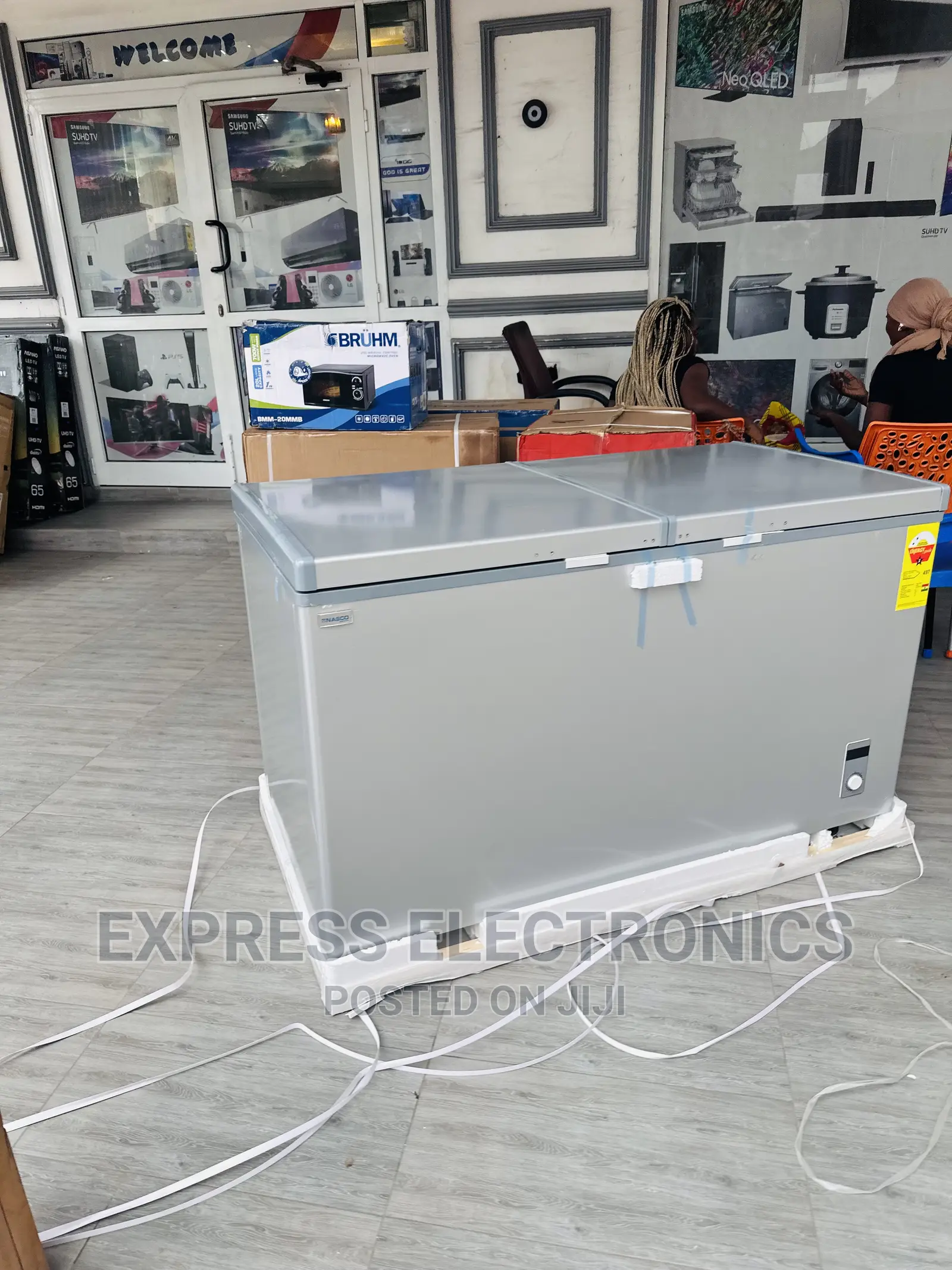 Quality Sleek Chest Freezer Nasco Nas-500fl-Dd, 425L