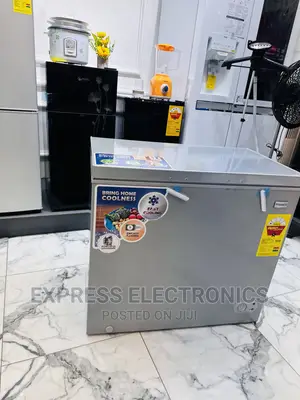 Adjustable Temperature Chest Freezer 200L Nasco