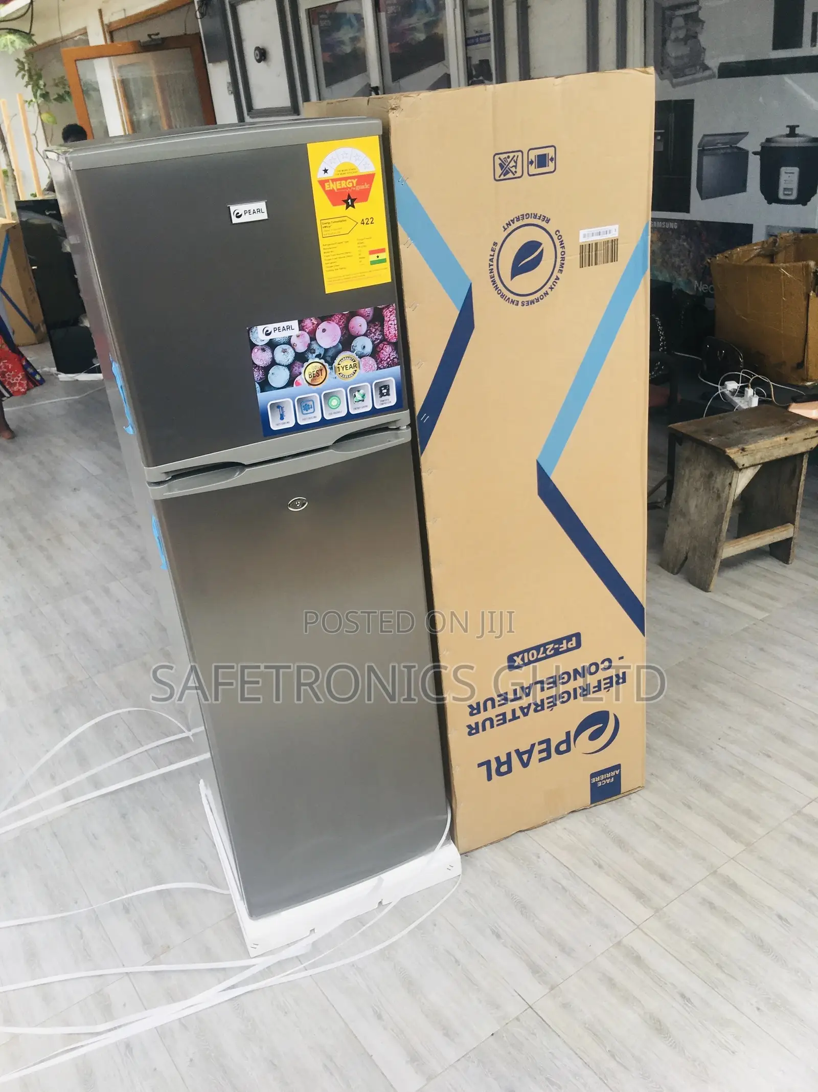 Doubledoor Pearl Topfreezer Electric 166 Liters  Fridge