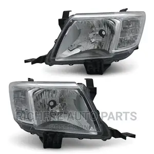Toyota Hilux 2012 Headlight