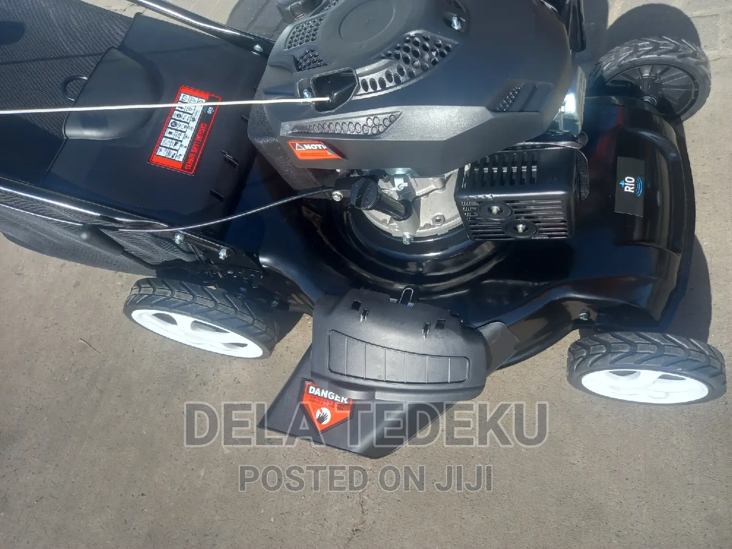Lawn Mower, 173cc 6.5hp 21inches Blade/ at Caprice Bus Stop
