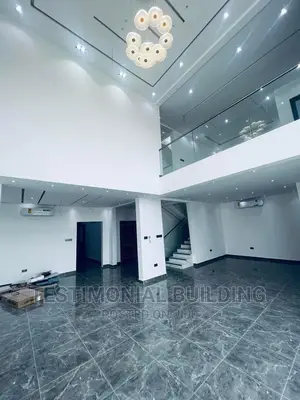 5bdrm House in Testimonial Building, Nmai-Dzorn for sale
