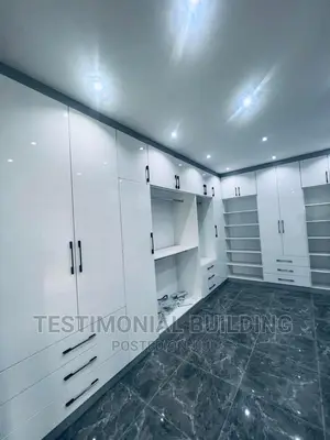 5bdrm House in Testimonial Building, Nmai-Dzorn for sale