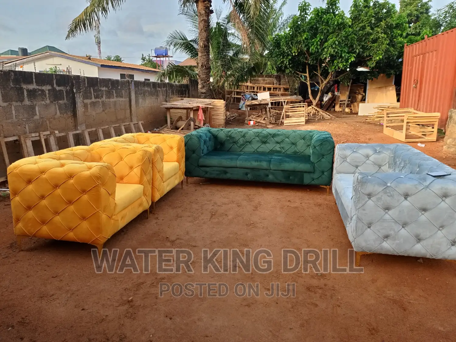 Classic Sofa Set