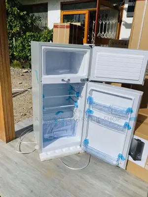 Energy Sufficient Zara 12TM Top Freezer Fridge