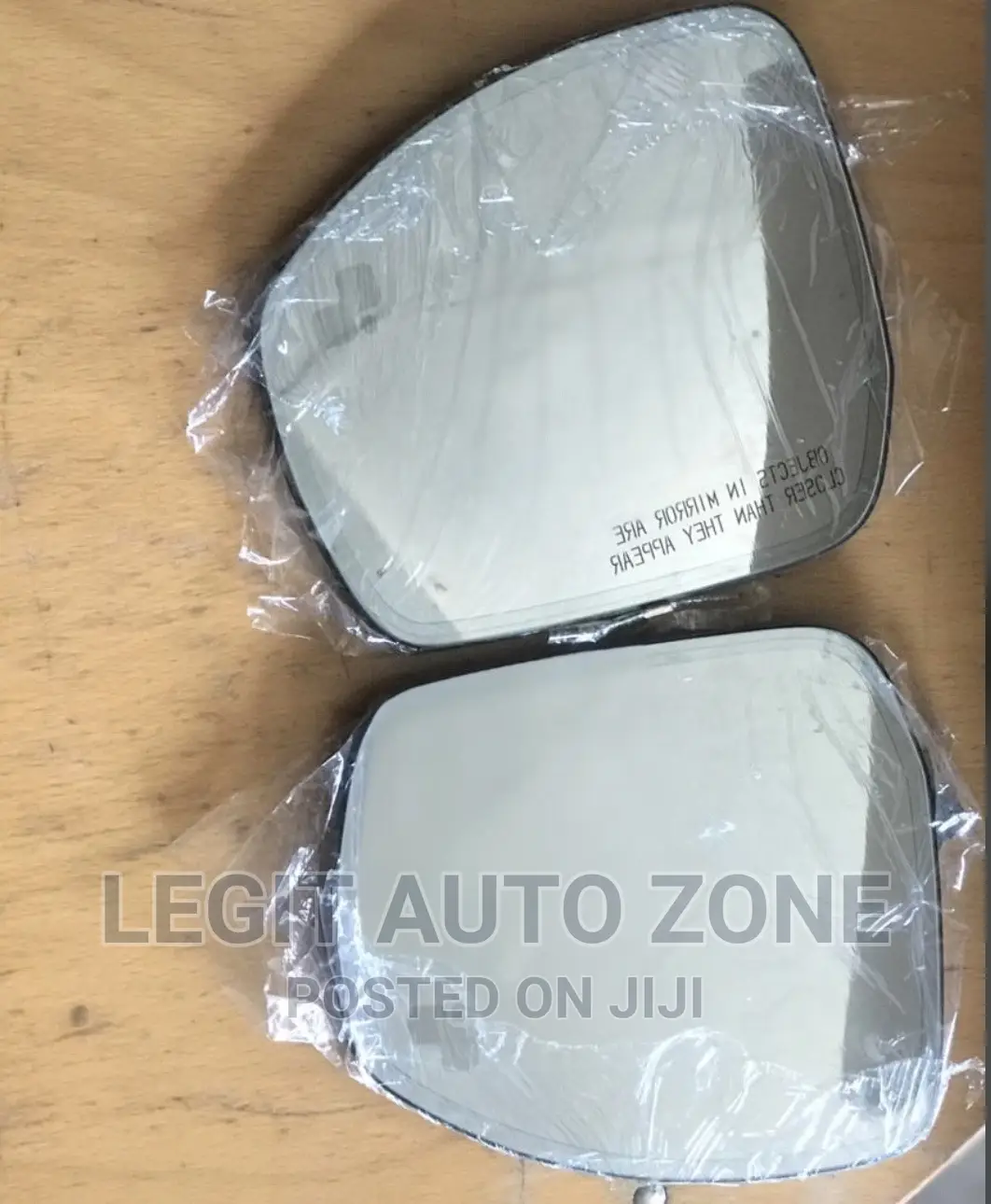 Range Rover Sports Mirror Glass With Bland Spots