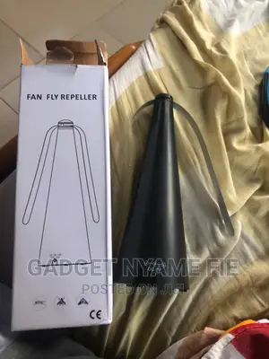 Chemical Free Tabletop Fly Repeller Fan