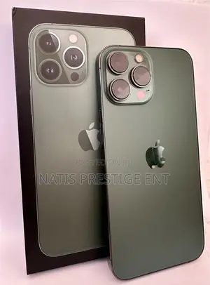 New Apple iPhone 11 Pro Max 64 GB Black
