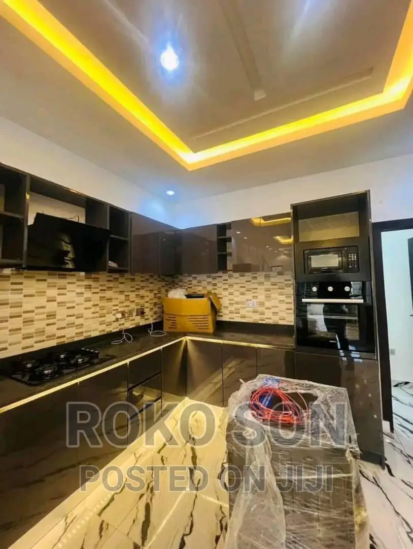 4bdrm Duplex in Dr Roko, East Legon for sale