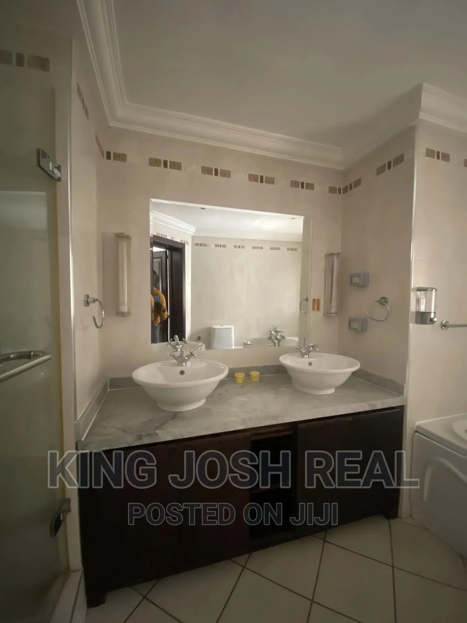 3bdrm Apartment in Villagio, Airport Residential Area for rent