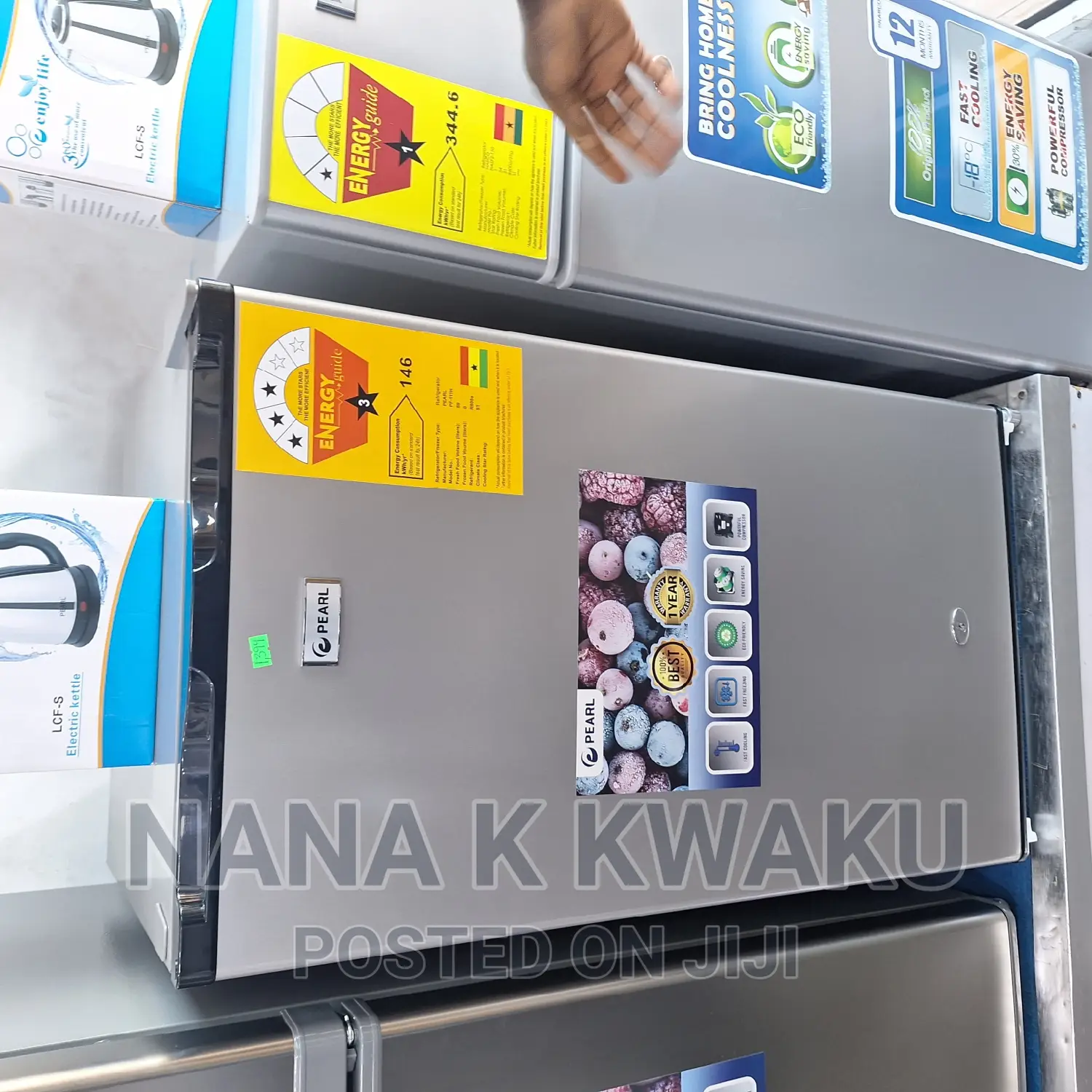 88litres_pearl Table Top Fridge