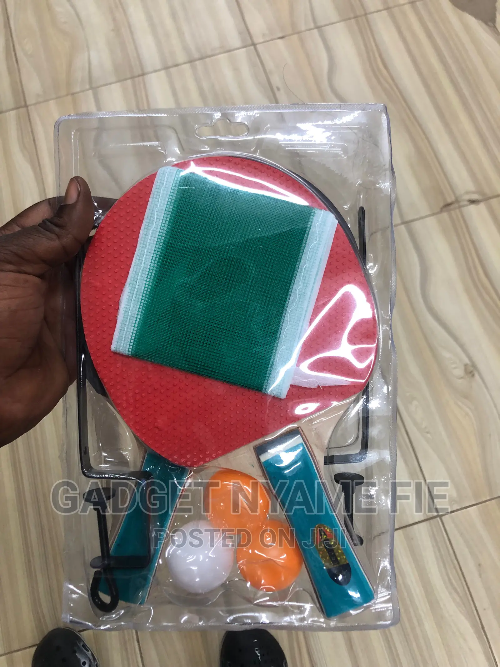 Table Tennis Set (2 Bats,3 Balls,2 Hooks 1 Net)