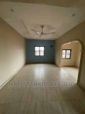 8bdrm House in Weija for sale