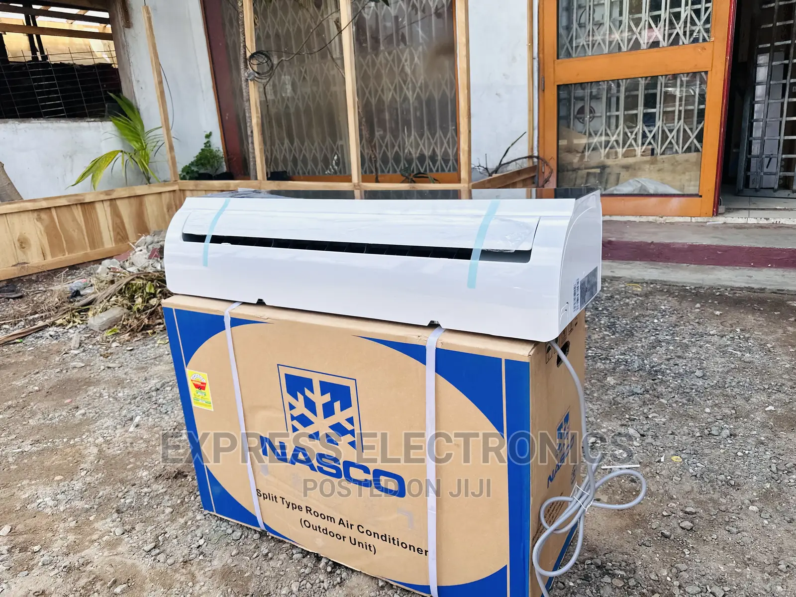 Glossy Fresh Airflow Split Mirror 2.0hp Nasco AC