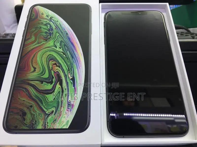 New Apple iPhone XS Max 64 GB Black