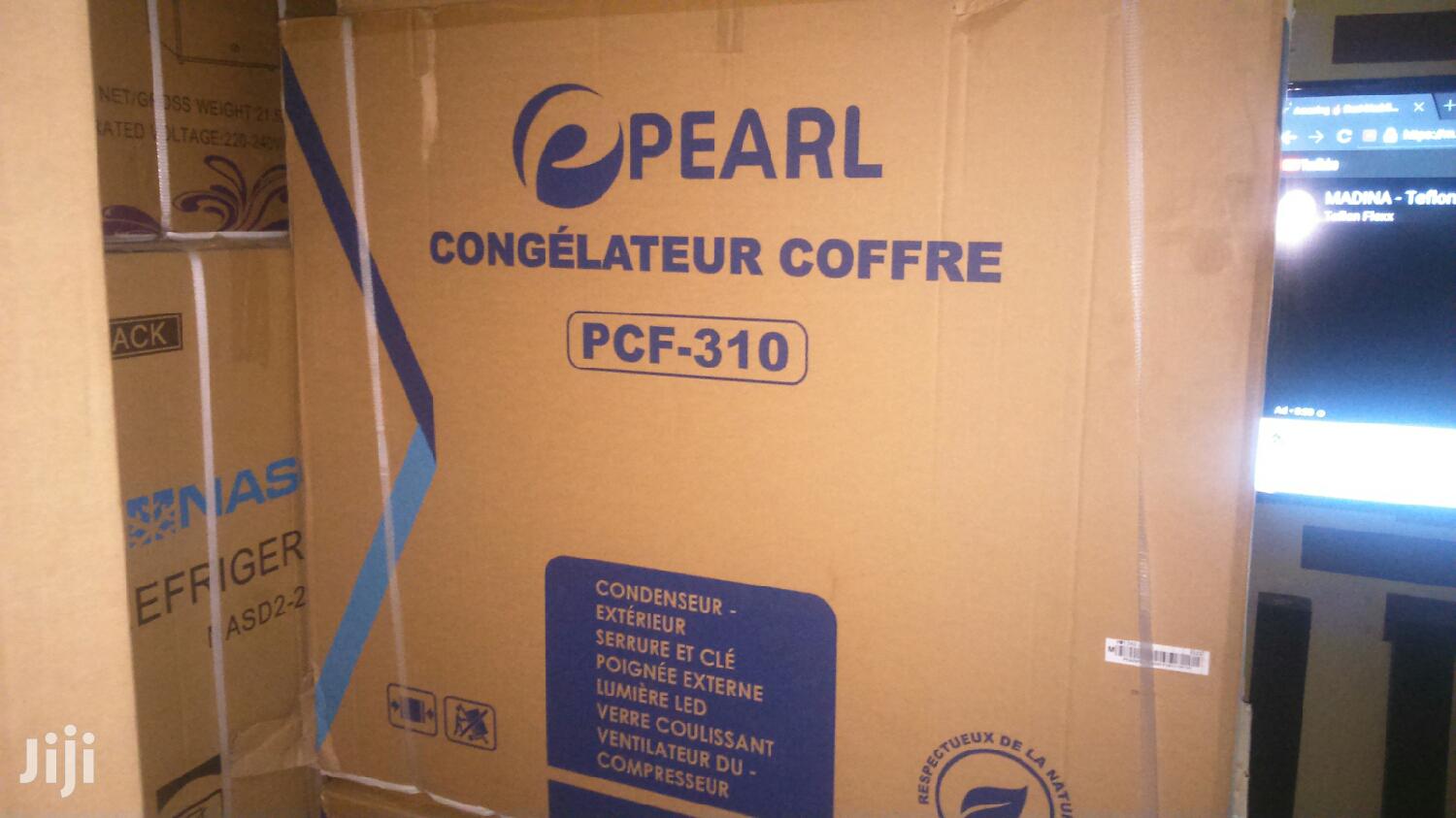 Sliding Glass Pearl 260 Liters Chest Freezer in Adabraka