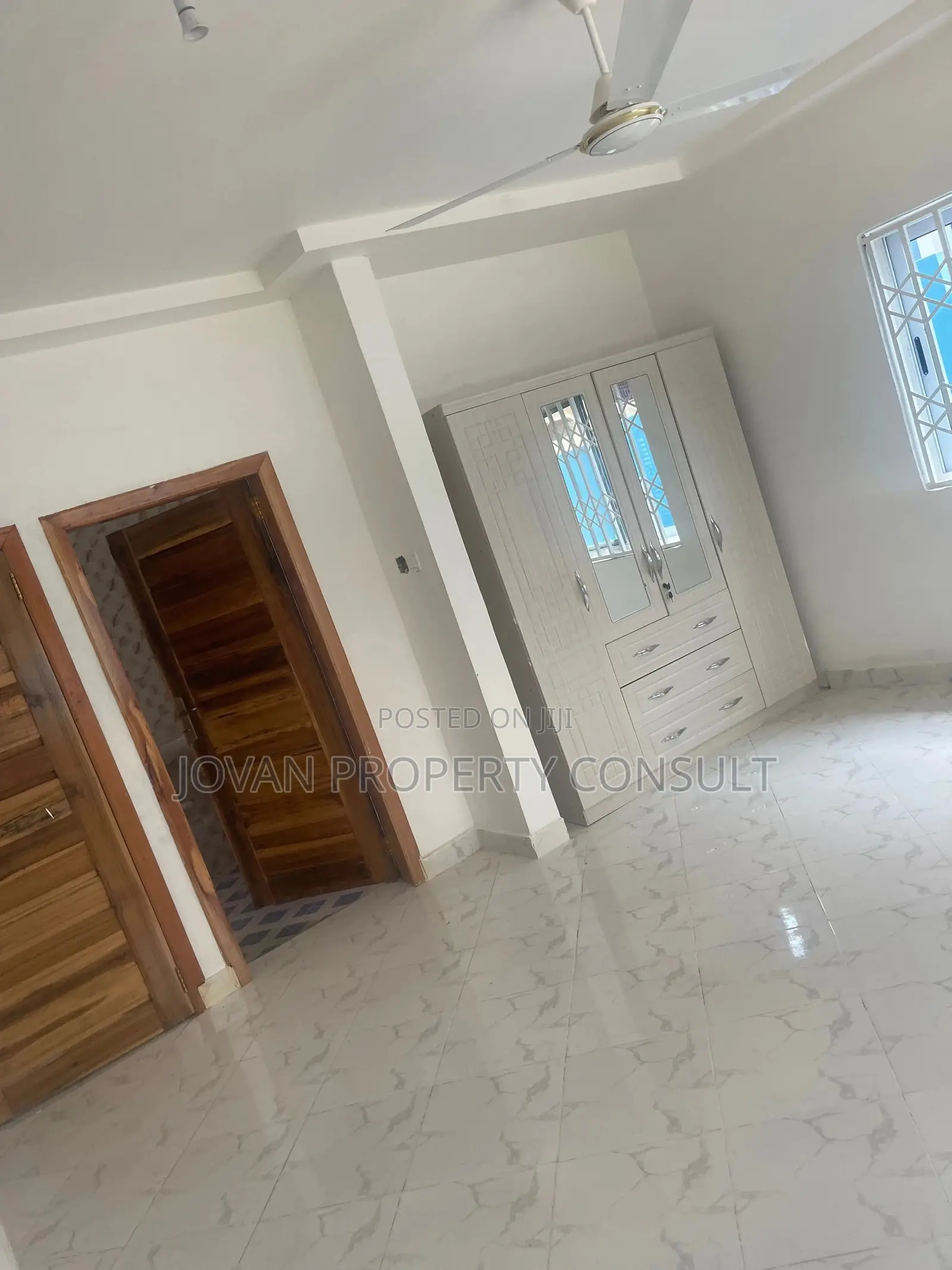2bdrm House in Amasaman Satellite for rent