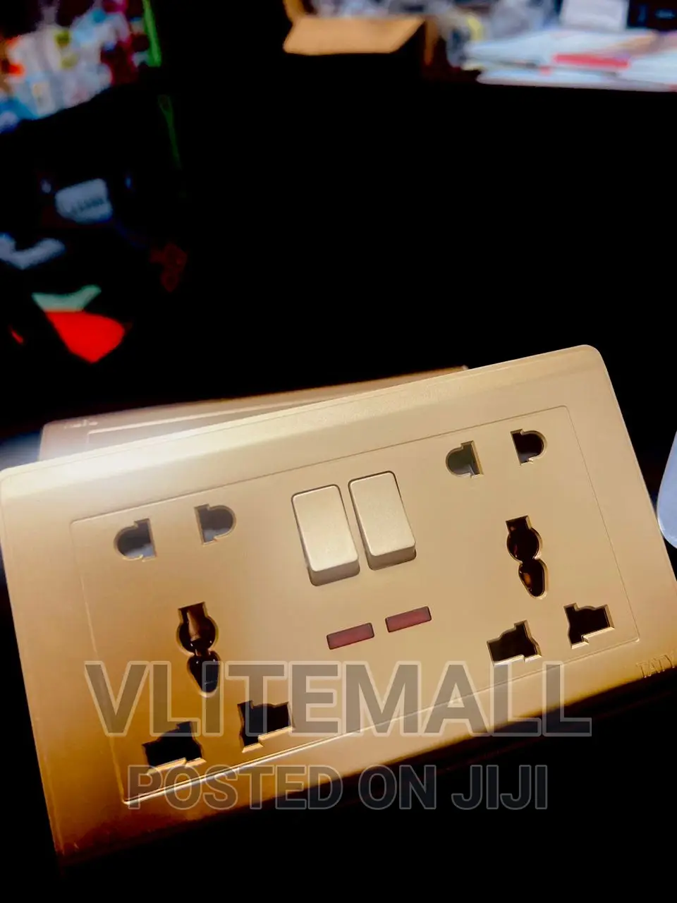 Taty Double Socket 10pins - Gold