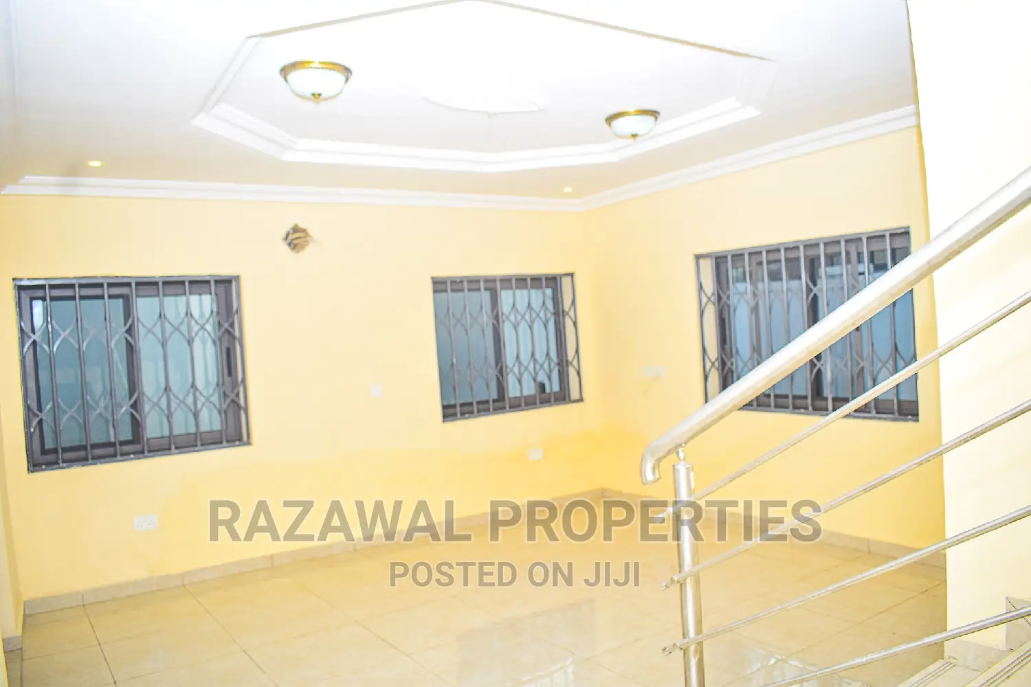 3bdrm House in Sakumono for sale