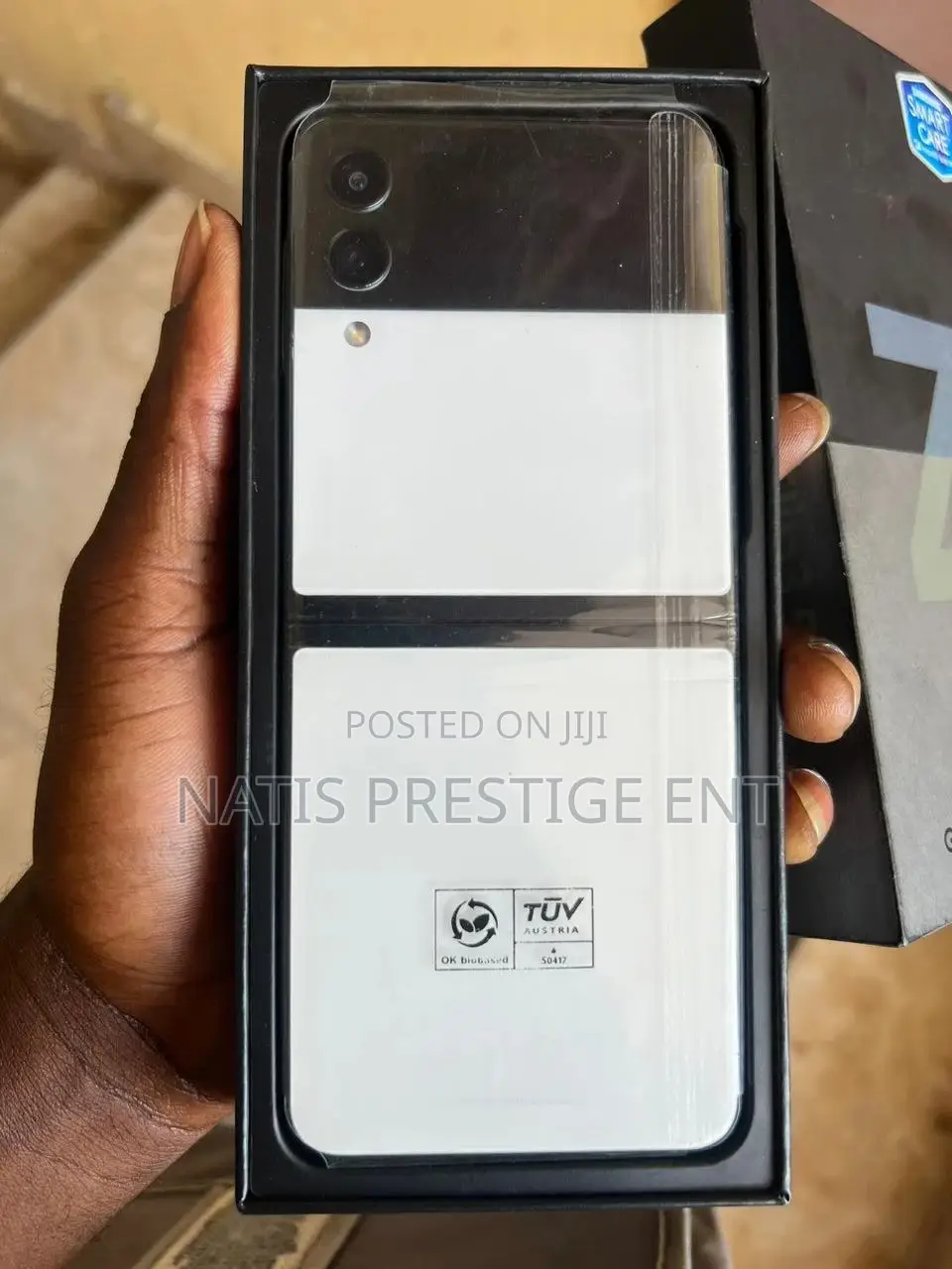 New Samsung Galaxy Z Flip3 5G 256 GB White