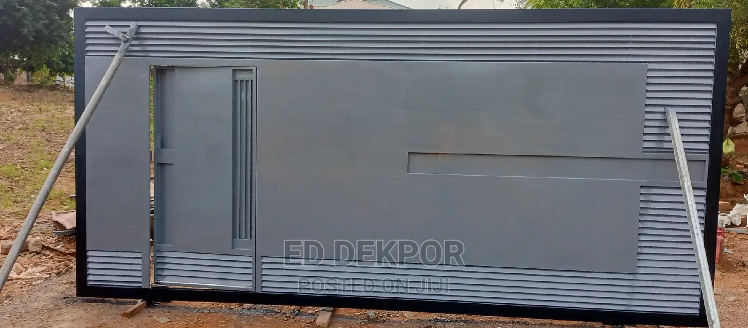 BCL Metal Gate