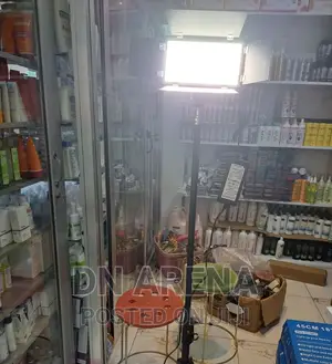 Professional Photos And Videos LED 680 Pro Light