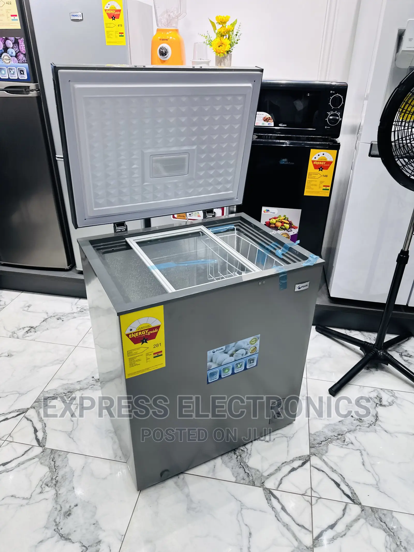Sliding Glass Door Chest PCF- (147 Liters)Pearl Freezer