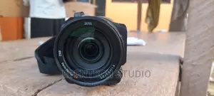 Live Stream and Video Camera for Rent Sony Ax700