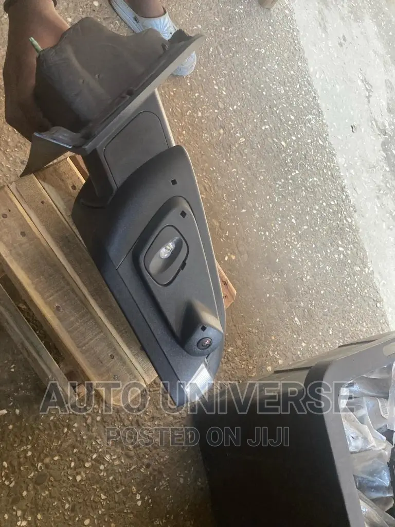 Ford F-150 2021 Mirror With Sensor and Camera