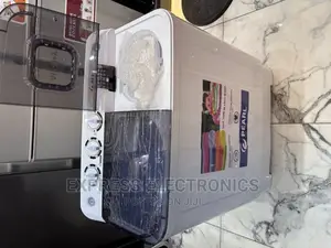 Powerful Filtration System Sleek White Twintub Pearl 12kg