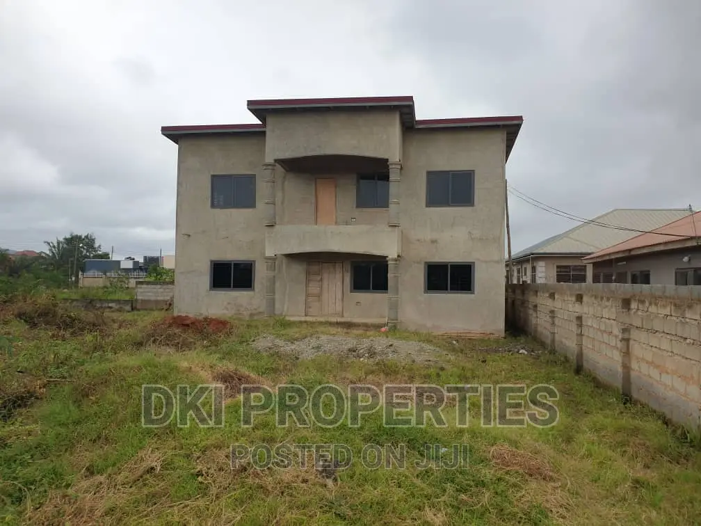 4bdrm House in Dki Properties, Danfa for sale