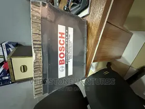 Bosch Car Battery With 1year Warranty
