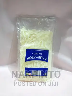 Grated Mozzarella Cheese 40+, Gouda Cheese Slices