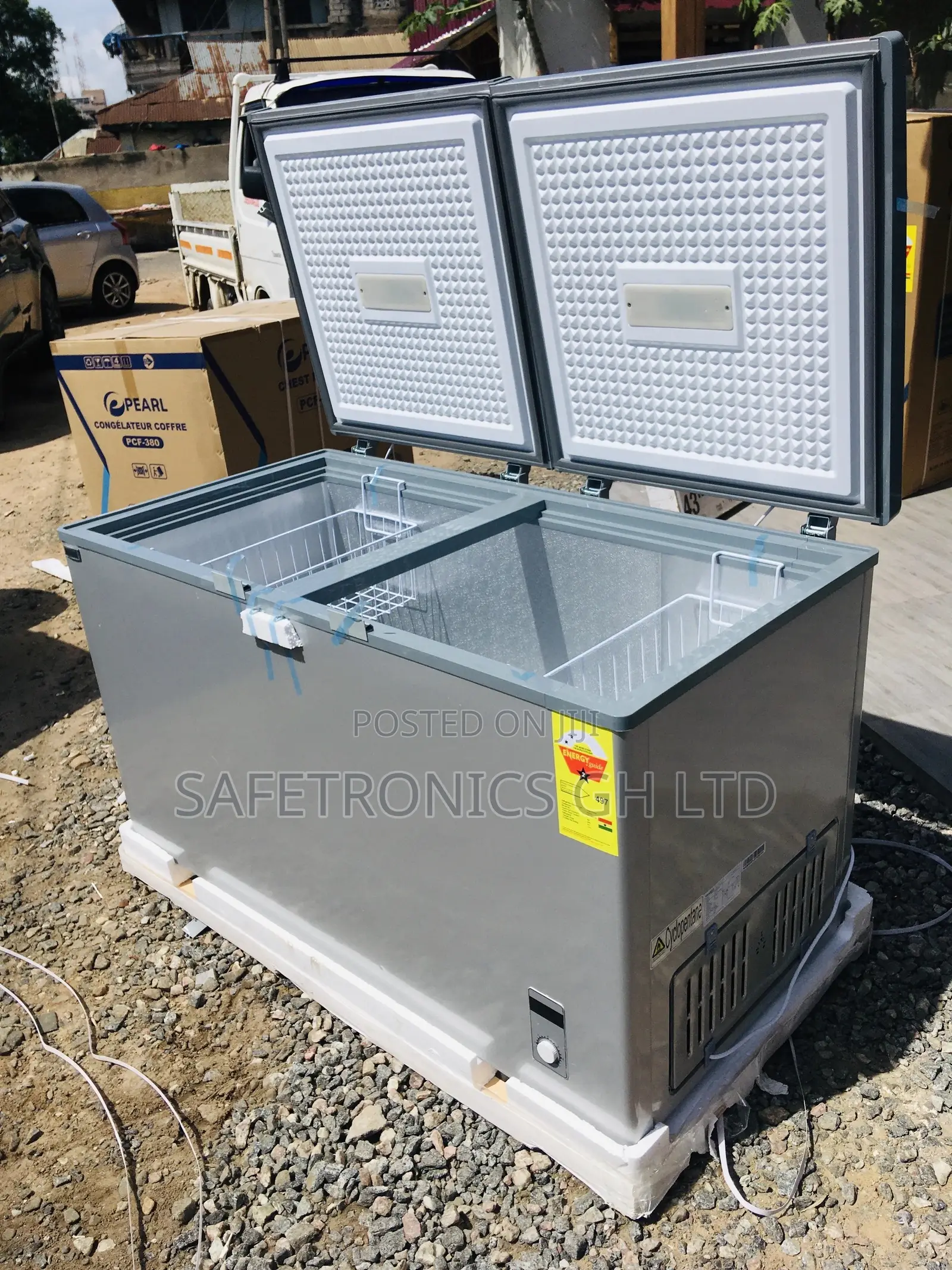 Chestfreezer Electric Doubledoor Nasco Nas500fc 425 Liters