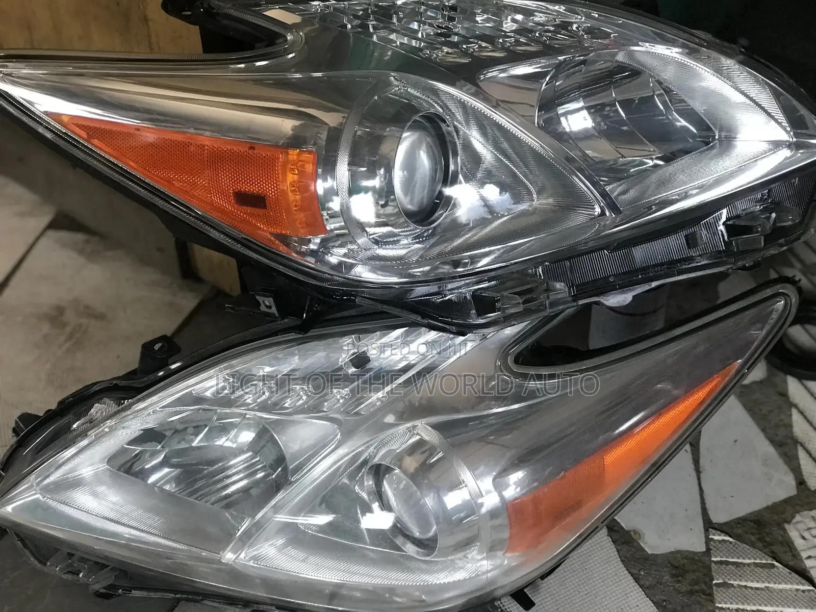 Toyota Prius 2015 Headlight