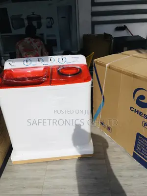 Twintub Washingmachine 11kg White/Red Semiautomatic Nasco