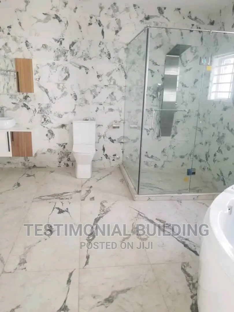 4bdrm House in Testimonial Building, Lake Side Estate for sale