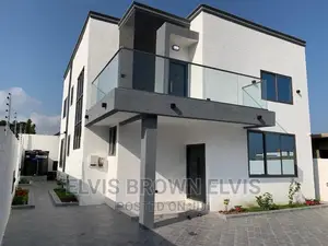 4bdrm House in Botwe Lakesid for sale