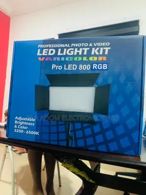 Original Professional Photo and Vidoe Led Light Kit(Black).