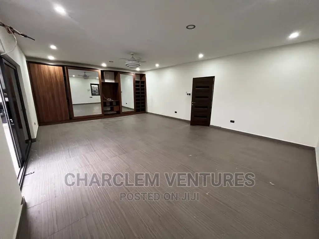 5bdrm House in Charclem Ventures, East Legon for sale