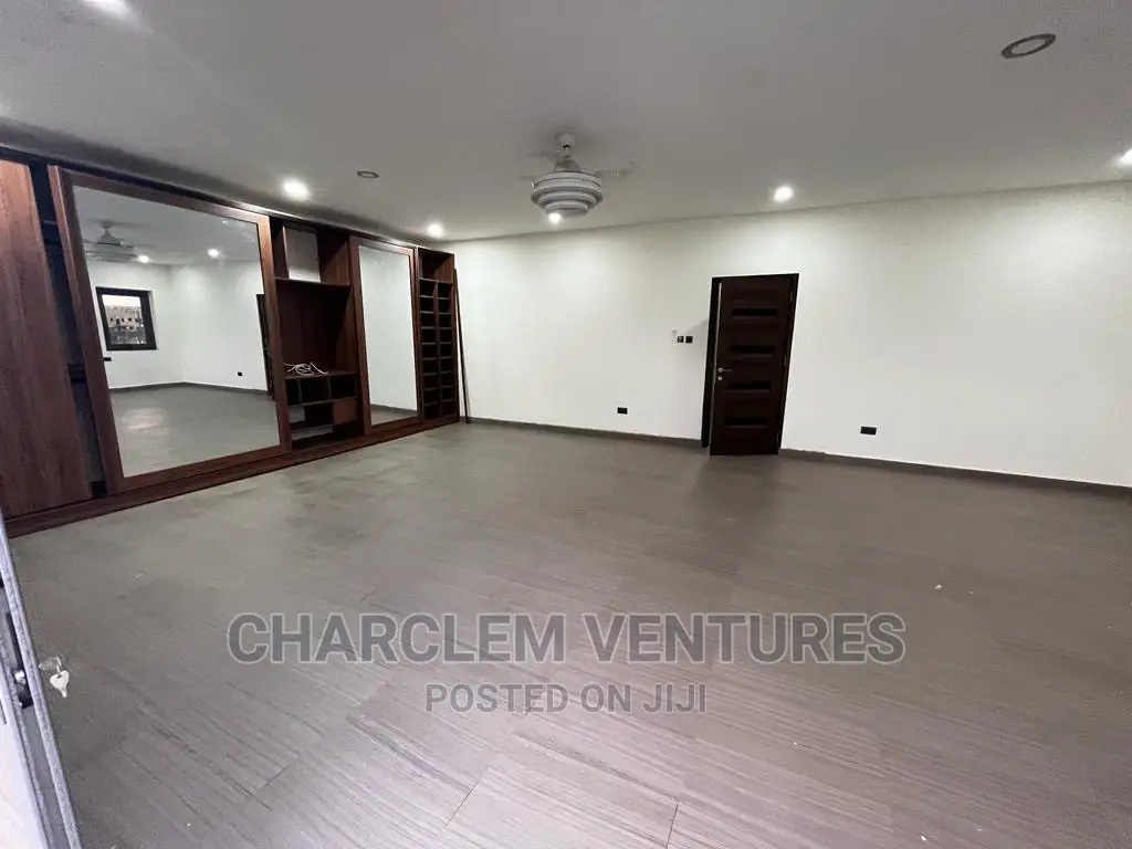 5bdrm House in Charclem Ventures, East Legon for sale