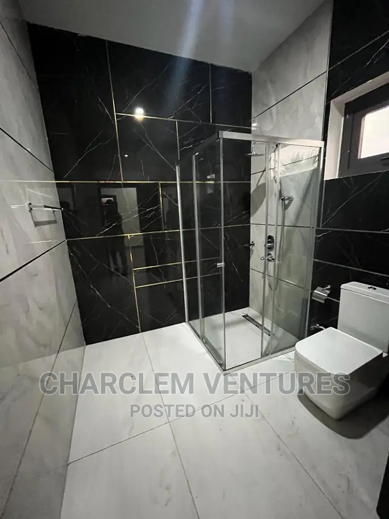 5bdrm House in Charclem Ventures, East Legon for sale