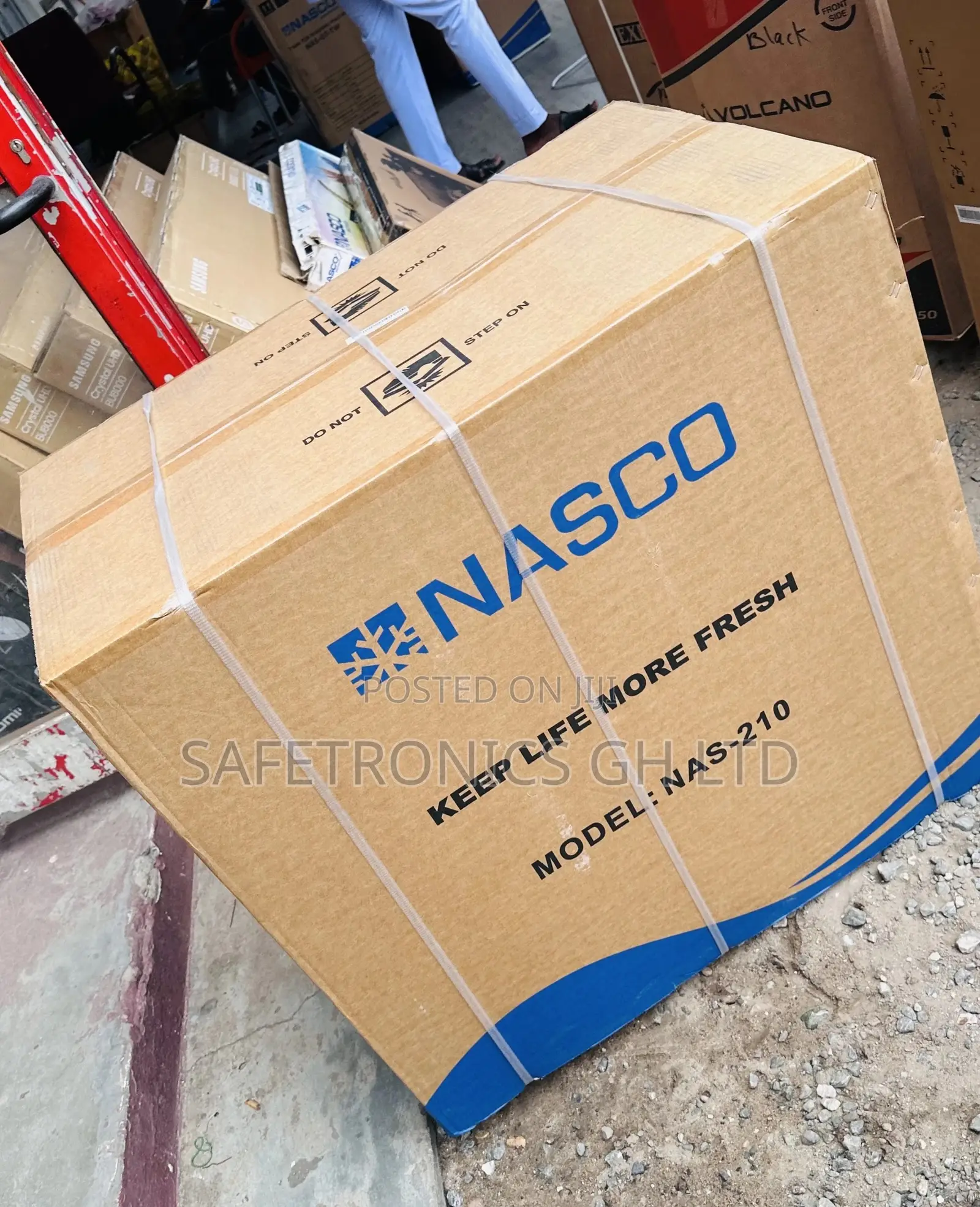 Electric Singledoor Chestfreezer Nasco-210 200 Liters