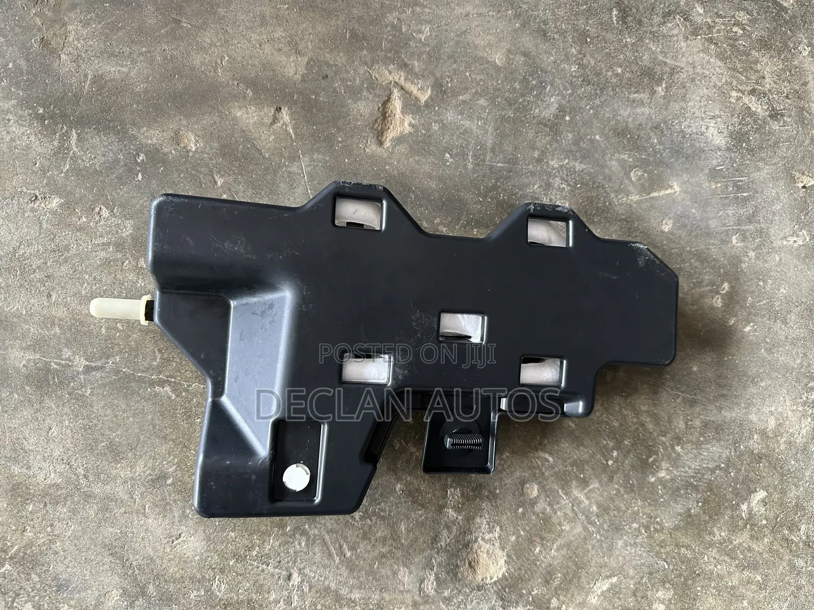 Honda CR-V Under Dash Dashboard Left Side Trim Cover Panel