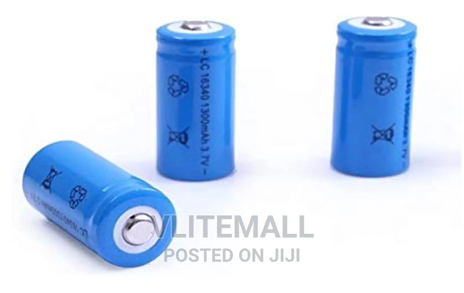2pcs 3.7v 1300mah Rechargeable Battery